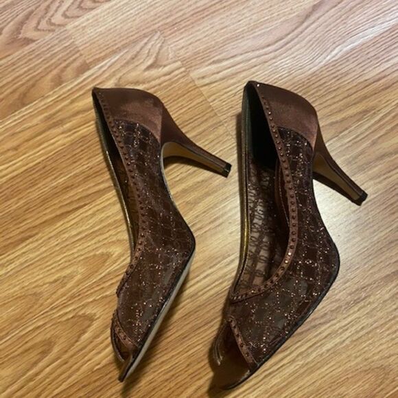 Nina Brown Satin Sparkly heels, size 8 1/2 - Picture 4 of 5